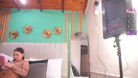 K A T L Y N  online show from 1, 12, 2025