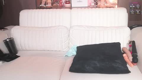 K A T L Y N  online show from 22, 3, 2026