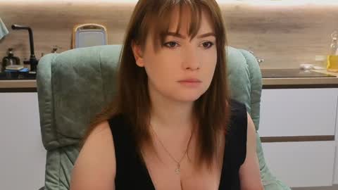katniss_k online show from 25, 5, 2026