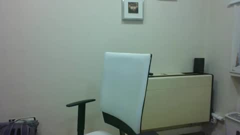 Snapshot of katoamad chatting on 14, 4, 2026 katoamad online show from 14, 4, 2026