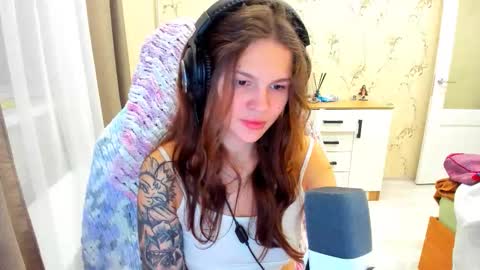 Snapshot of katrinasoul chatting on 19, 10, 2025 Katty online show from 19, 10, 2025