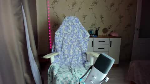 Snapshot of katrinasoul chatting on 27, 10, 2025 Katty online show from 27, 10, 2025