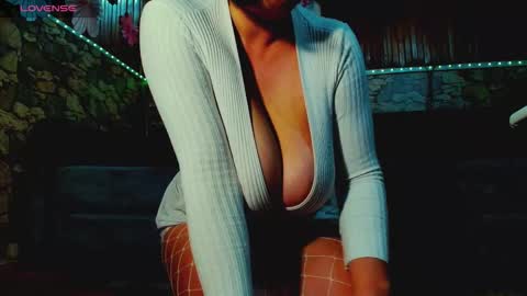 KatrineDenev online show from 29, 11, 2025