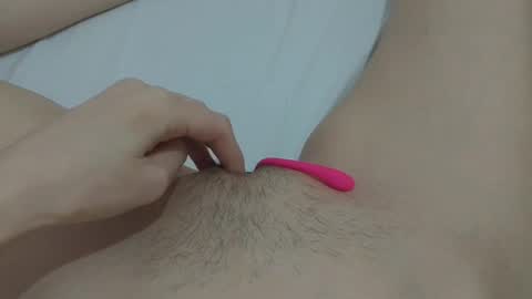 Snapshot of katrinna_arinna chatting on 9, 1, 2025 katrina dont forget to give me thumbs up online show from 9, 1, 2025