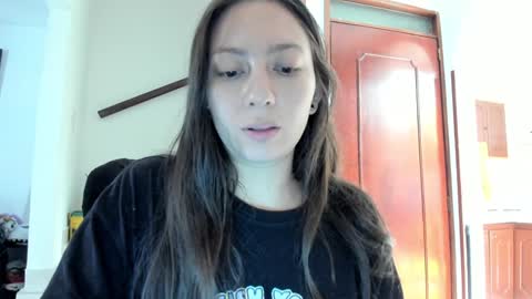 Snapshot of katrinrosex chatting on 3, 2, 2025 Katrin online show from 3, 2, 2025