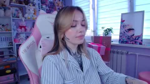 Katrin online show from 13, 10, 2025