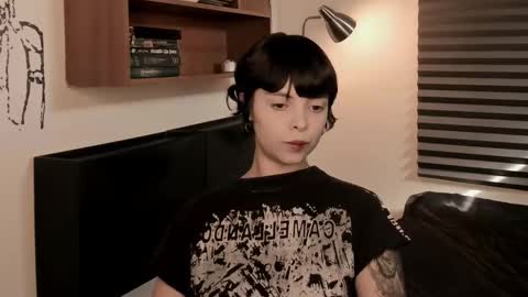 Snapshot of katsurotaro chatting on 4, 3, 2026 katsuro online show from 4, 3, 2026