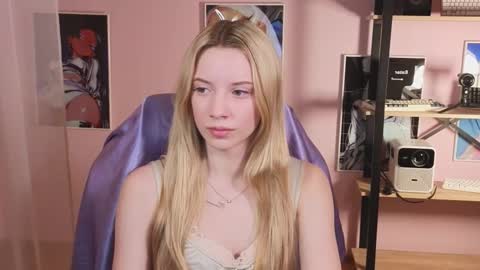 katt_yy online show from 14, 11, 2025