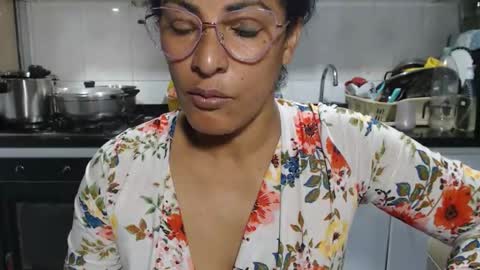 Snapshot of kattleyagray chatting on 7, 2, 2026 KattleyaGrey online show from 7, 2, 2026