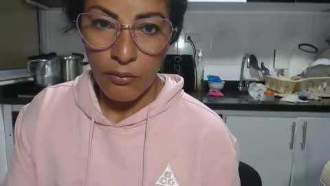 Snapshot of kattleyagray chatting on 27, 2, 2026 KattleyaGrey online show from 27, 2, 2026
