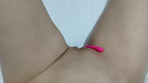 Snapshot of kattrinah_nikitta chatting on 3, 10, 2025 nikitta online show from 3, 10, 2025