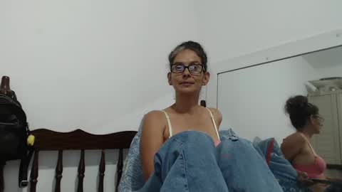 Snapshot of kattydirty144 chatting on 27, 12, 2024 angel online show from 27, 12, 2024