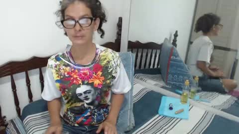 Snapshot of kattydirty144 chatting on 9, 1, 2025 angel online show from 9, 1, 2025