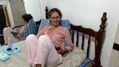 Snapshot of kattydirty144 chatting on 26, 2, 2025 angel online show from 26, 2, 2025