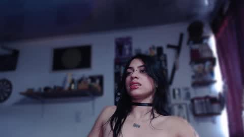      online show from 23, 1, 2025