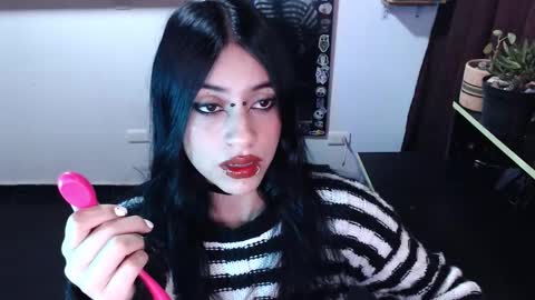      online show from 17, 2, 2025