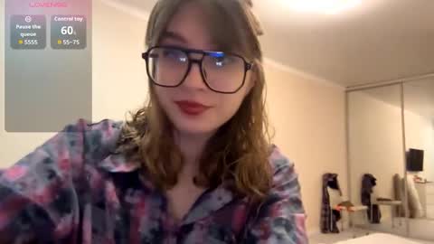 Olivia online show from 25, 3, 2026