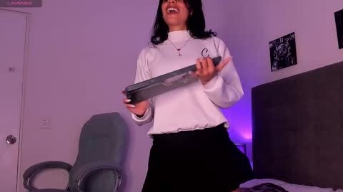 Snapshot of katy_contreras chatting on 5, 3, 2025 katy_contreras online show from 5, 3, 2025