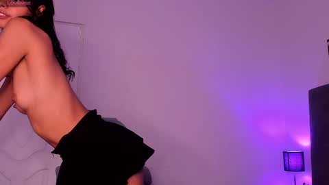 Snapshot of katy_contreras chatting on 5, 3, 2025 katy_contreras online show from 5, 3, 2025