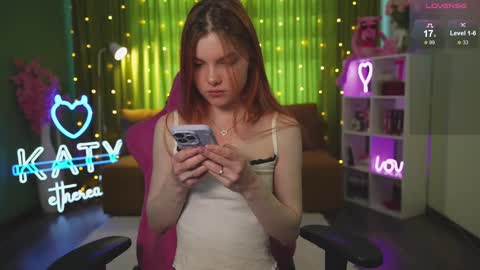 Snapshot of katy_ethereal chatting on 9, 3, 2025 Katy - online show from 9, 3, 2025