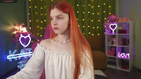 Snapshot of katy_ethereal chatting on 12, 10, 2025 Katy      -    online show from 12, 10, 2025