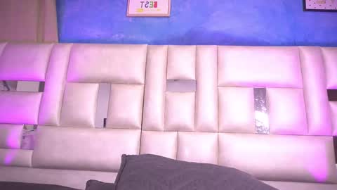 Katy online show from 16, 9, 2025