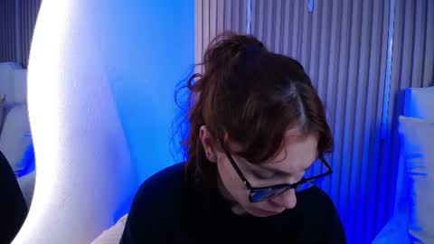 Katy Van online show from 24, 6, 2026