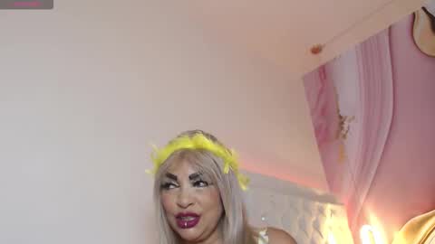 Snapshot of katyhornymilfsexy chatting on 26, 9, 2025 katy  online show from 26, 9, 2025