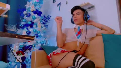 Snapshot of katykennex chatting on 15, 12, 2024 KATY online show from 15, 12, 2024