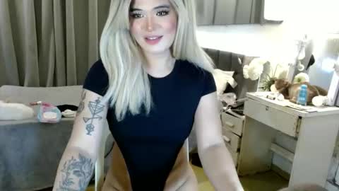 katykiat online show from 10, 4, 2026