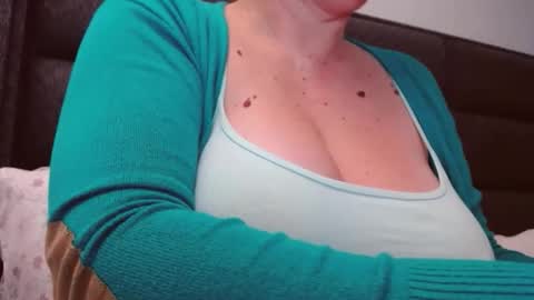 Katy online show from 21, 10, 2025