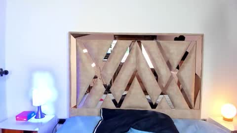 katyortiz online show from 17, 9, 2025