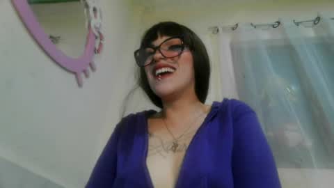 Snapshot of katzune chatting on 20, 7, 2026 katzune online show from 20, 7, 2026