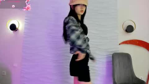 mai online show from 5, 12, 2025