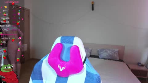 Kira-chan  online show from 28, 1, 2025