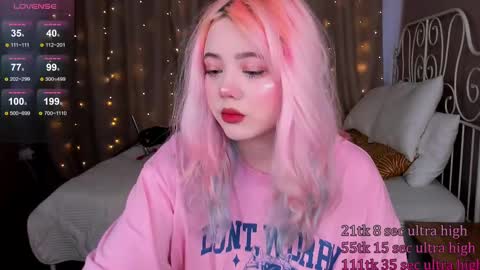 Snapshot of kawaii_yuki chatting on 9, 3, 2025 Yuki online show from 9, 3, 2025