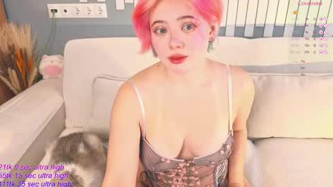 Snapshot of kawaii_yuki chatting on 11, 10, 2025 Yuki online show from 11, 10, 2025