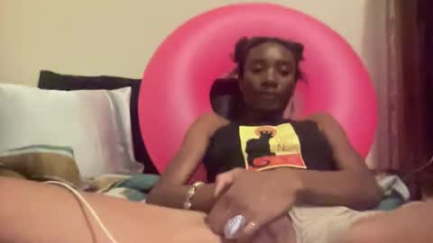 Snapshot of kawaiistrfkr chatting on 25, 9, 2025 kawaiistrfkr online show from 25, 9, 2025