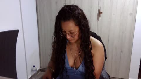 Snapshot of kawit1 chatting on 29, 12, 2024 Khawit online show from 29, 12, 2024