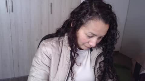 Snapshot of kawit1 chatting on 17, 1, 2025 Khawit online show from 17, 1, 2025