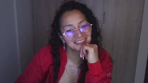 Snapshot of kawit1 chatting on 19, 2, 2025 Khawit online show from 19, 2, 2025