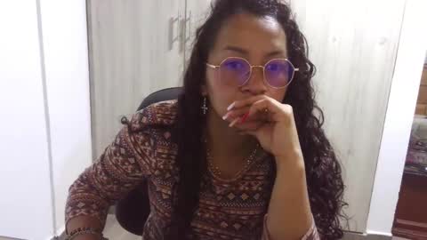 Snapshot of kawit1 chatting on 21, 2, 2025 Khawit online show from 21, 2, 2025