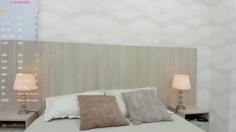   online show from 25, 2, 2026