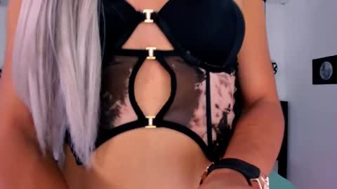 Snapshot of kayalstone chatting on 8, 1, 2025 Cattleya stone online show from 8, 1, 2025