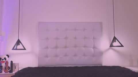 Snapshot of kayalstone chatting on 15, 2, 2025 Cattleya stone online show from 15, 2, 2025