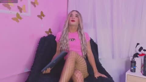 Snapshot of kayalstone chatting on 15, 2, 2025 Cattleya stone online show from 15, 2, 2025