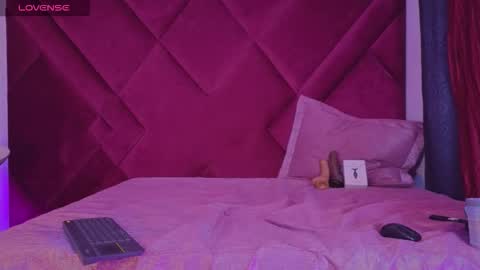 Snapshot of kayalstone chatting on 30, 10, 2025 Cattleya stone online show from 30, 10, 2025