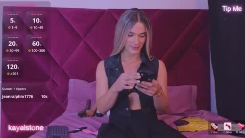 Snapshot of kayalstone chatting on 14, 2, 2026 Cattleya stone online show from 14, 2, 2026