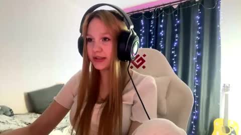 Amia online show from 27, 3, 2026