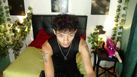 Snapshot of kayden1_ chatting on 13, 2, 2025 KAYDEN HELP ME TO REACH 10 LIKES online show from 13, 2, 2025